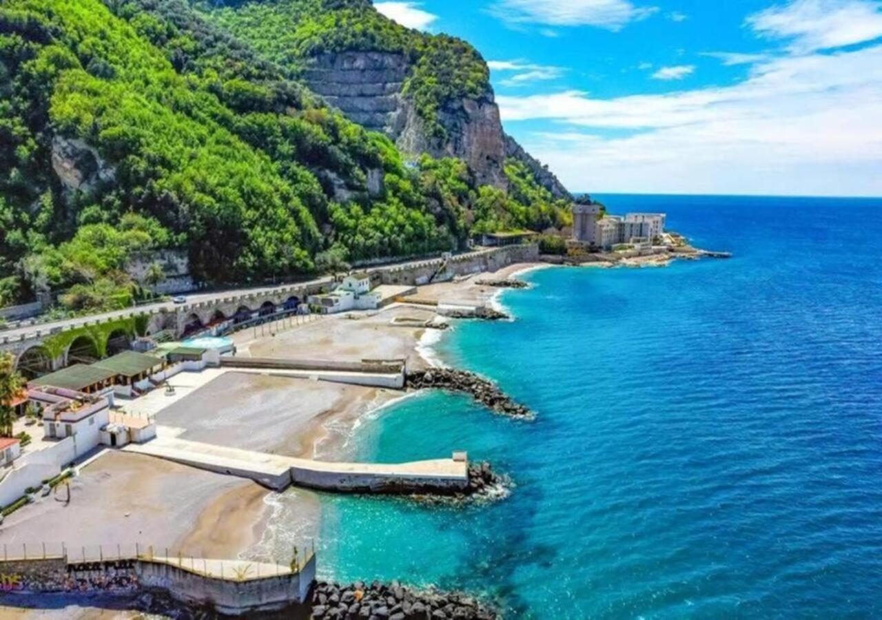Bdreams Apartament Castellammare di Stabia Bagian luar foto
